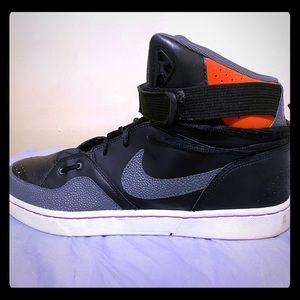 Uptown’s/Airforces